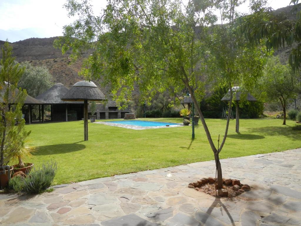 Lemoenfontein Guest House Beaufort West Exterior photo